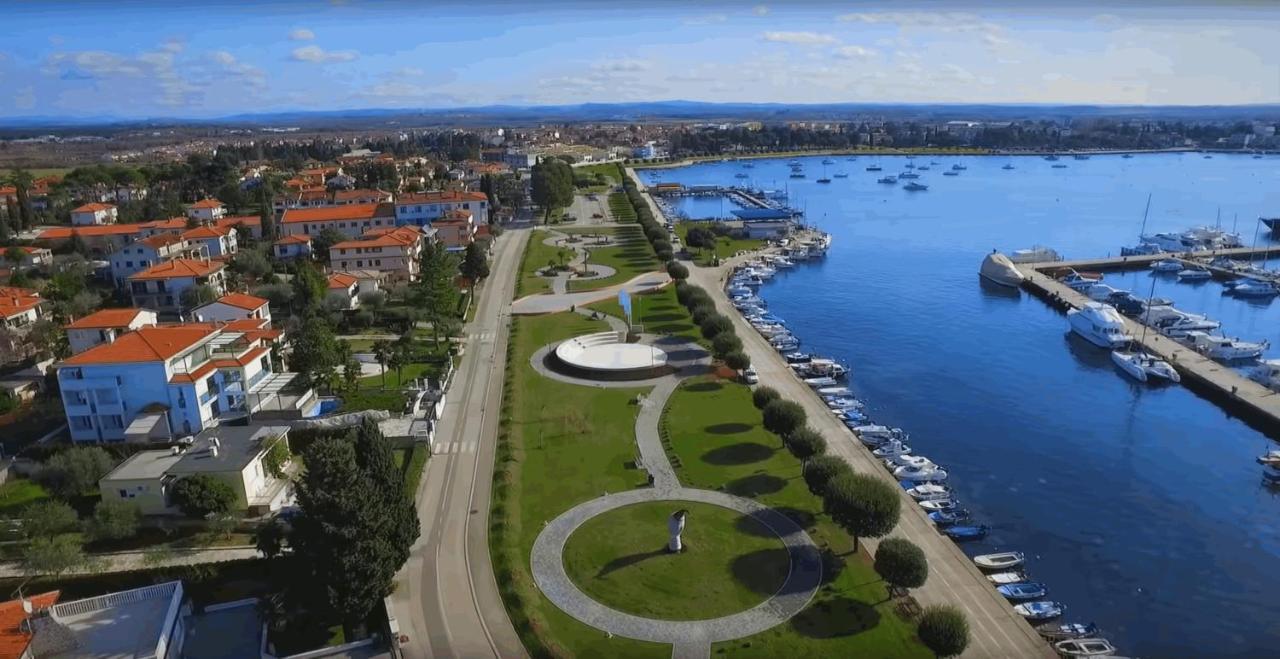 Apartment Uma Umag Bagian luar foto